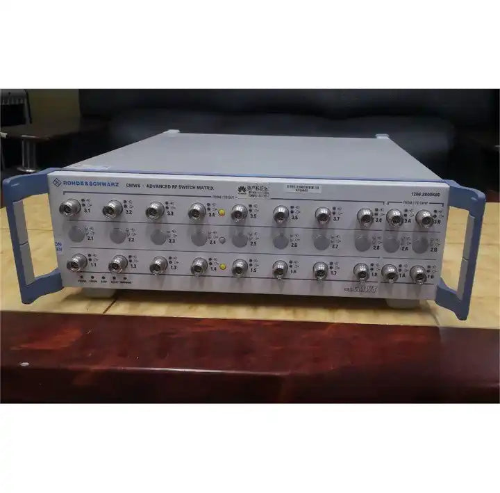 R&S ROHDE&SCHWARZ CMWS Advanced RF Switch Matrix for CMW500 with opt ...